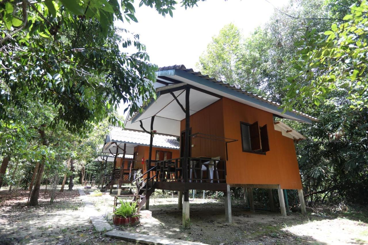 Mata Guesthouse Ko Kut Kültér fotó