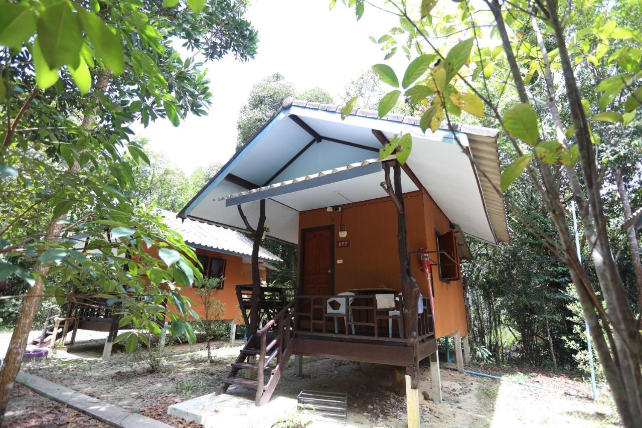 Mata Guesthouse Ko Kut Kültér fotó